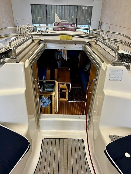 Bavaria 36 Cruiser  2-kabin 4 of 14