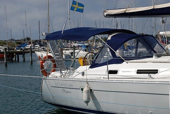 Beneteau Oceanis 343 Clipper 3-kab 3 of 5