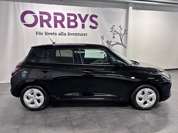 Suzuki Swift 3 of 17