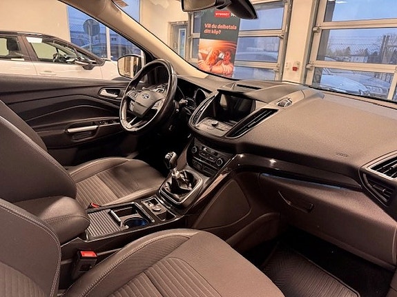 Ford Kuga 13 of 16