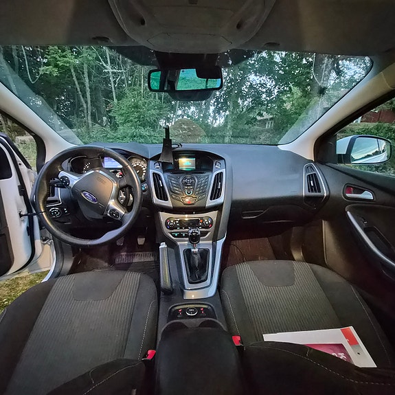 Ford Focus 9 of 9