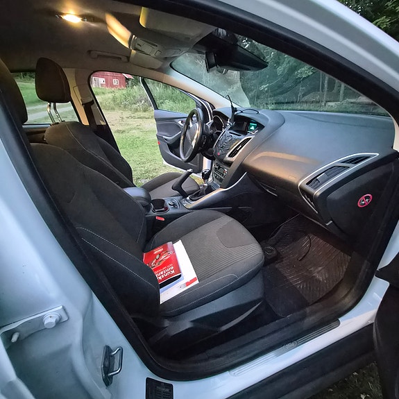 Ford Focus 8 of 9