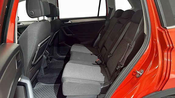 Volkswagen Tiguan Allspace 11 of 13