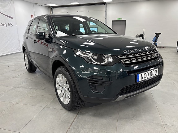 Land Rover Discovery Sport 2 of 5
