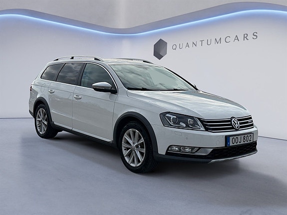 Volkswagen Passat Alltrack 7 of 25