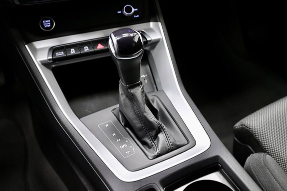 Audi Q3 21 of 25