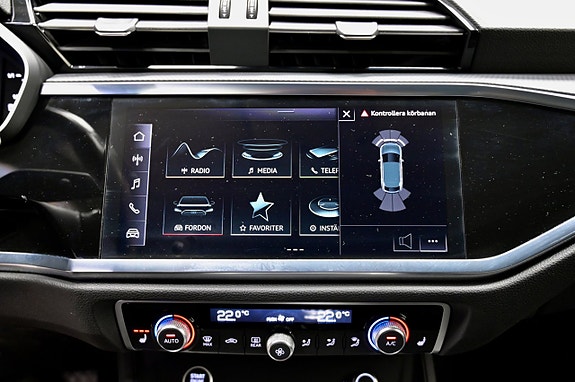 Audi Q3 23 of 25