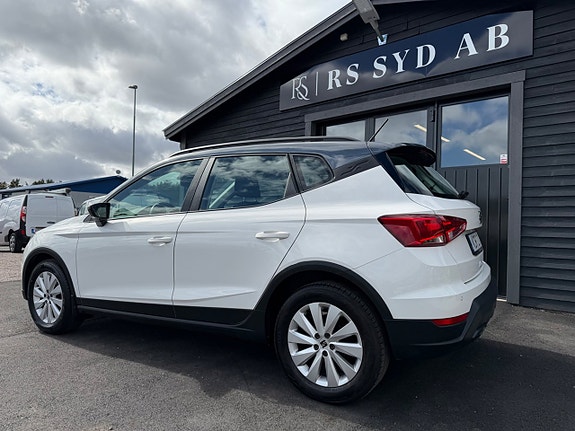 Seat Arona 12 of 30