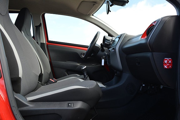 Toyota Aygo 17 of 29