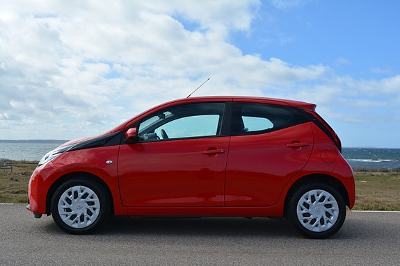 Toyota Aygo 4 of 29