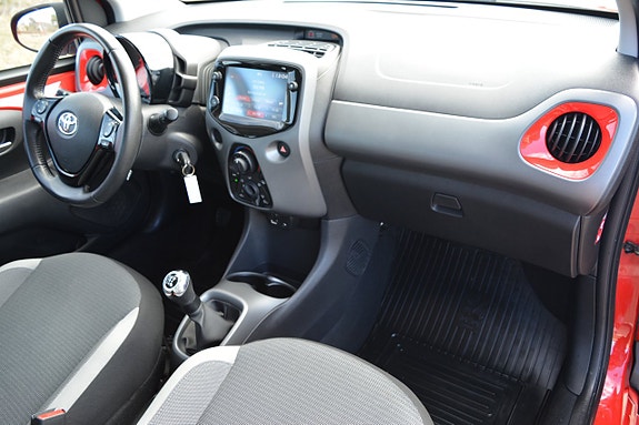 Toyota Aygo 18 of 29