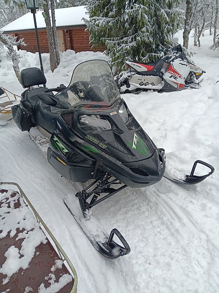 Arctic Cat TZ1 LXR Touring TZ1 LXR Touring 2 of 5