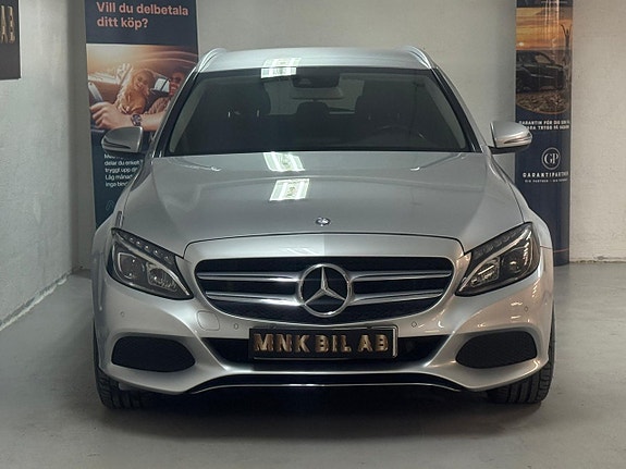 Mercedes-Benz C220 d 3 of 20