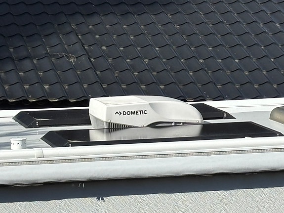 Hobby 720 UKFE Prestige Ac 3 våningssäng solpaneler inverter markis mikro 10 of 10