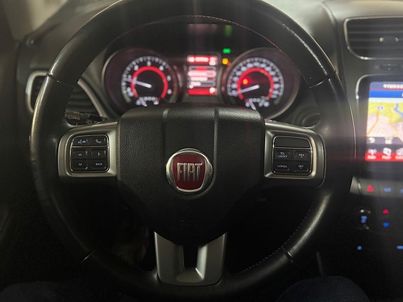 Fiat Freemont 14 of 23