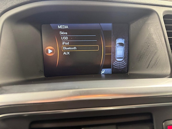 Volvo S60 8 of 15