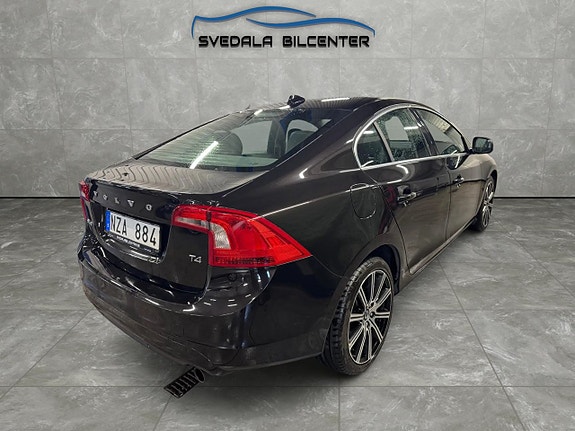 Volvo S60 6 of 15