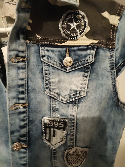 Product image 2 of 9