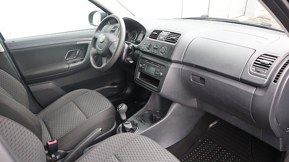 Skoda Fabia 10 of 14