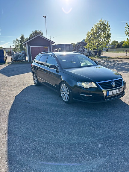 Volkswagen Passat 3 of 5