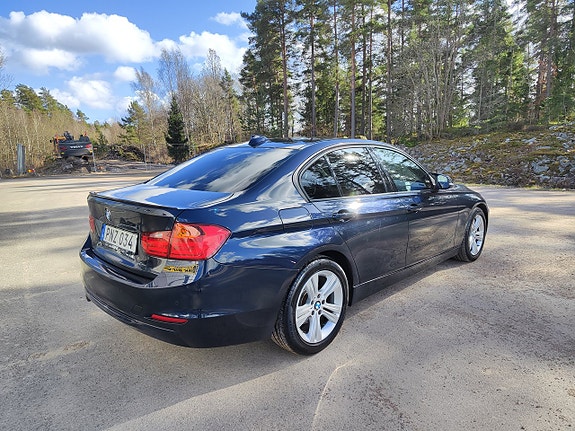 BMW 318d 7 of 12