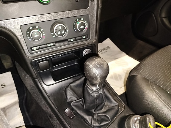 Saab 9-5 19 of 27