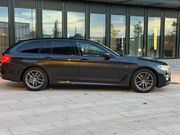 BMW 520d 13 of 30