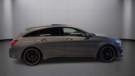 Mercedes-Benz CLA45 8 of 27