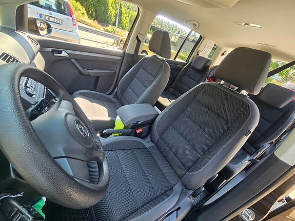 Volkswagen Touran 6 of 7