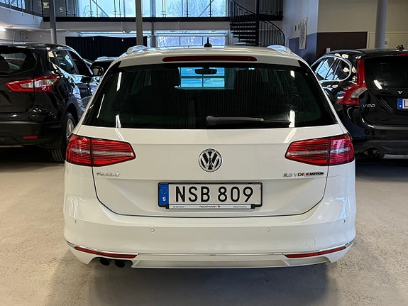 Volkswagen Passat 5 of 5