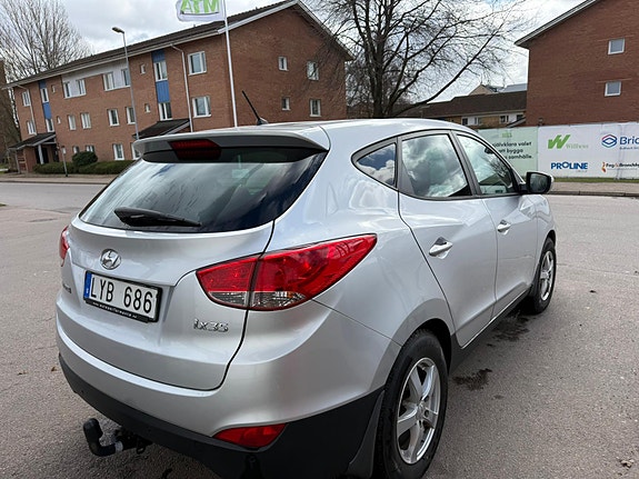 Hyundai ix35 8 of 9