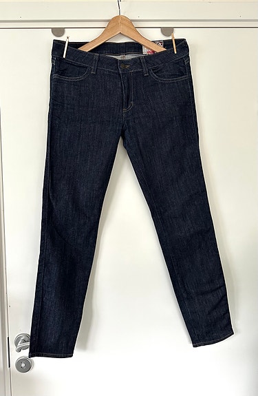 Product image 11 of 11