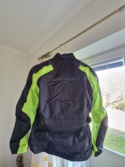 Product image 2 of 9