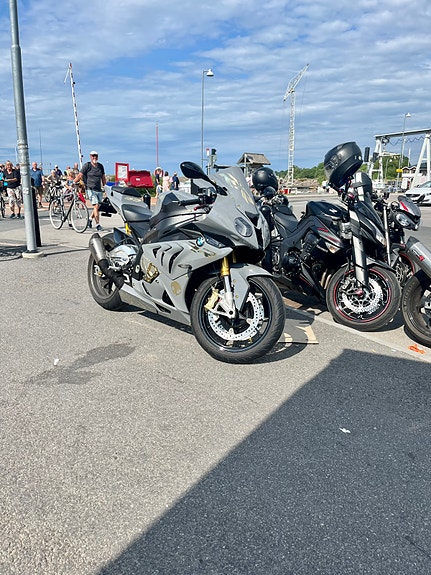 BMW S 1000 RR 3 of 5