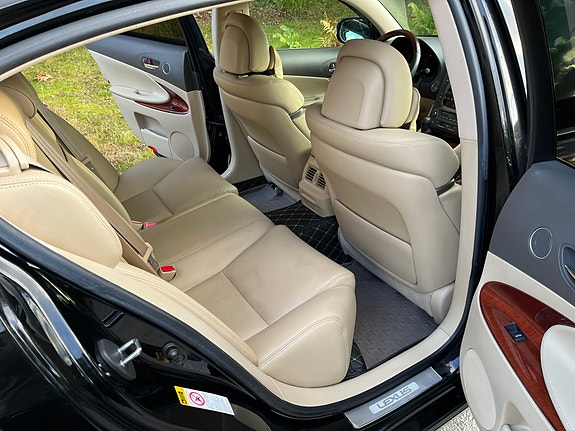 Lexus GS300 14 of 22