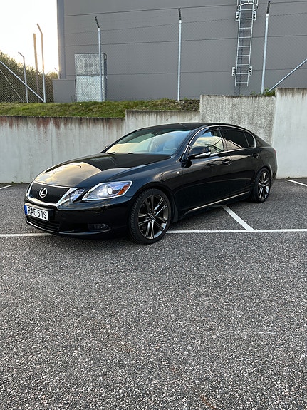 Lexus GS300 5 of 22