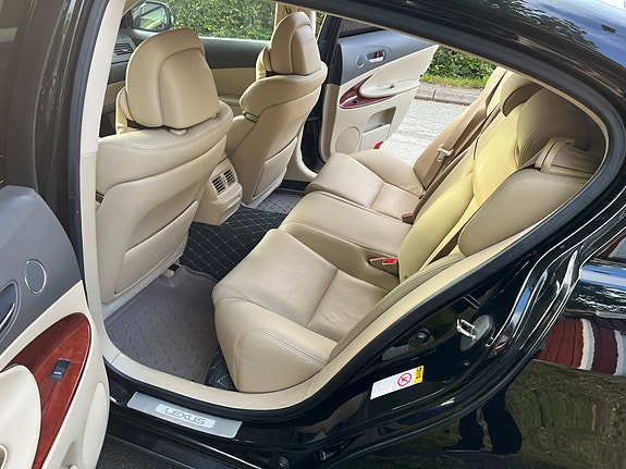 Lexus GS300 13 of 22