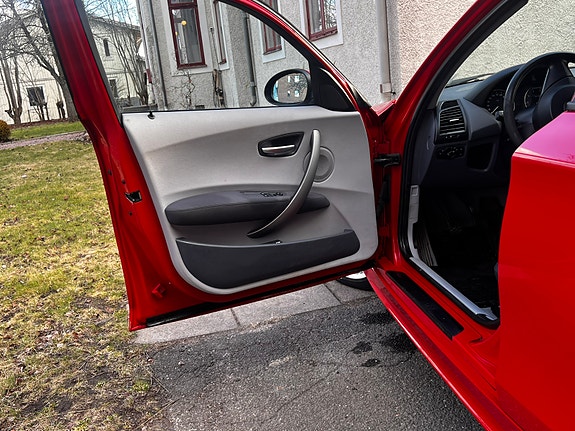 BMW 116i 6 of 9