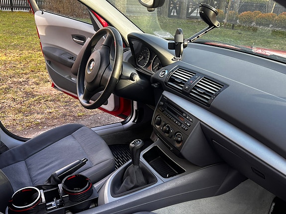 BMW 116i 5 of 9