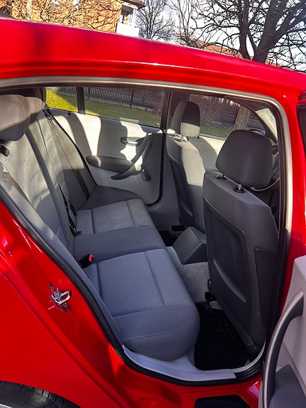 BMW 116i 9 of 9