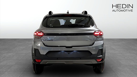 Dacia Sandero Stepway 7 of 9
