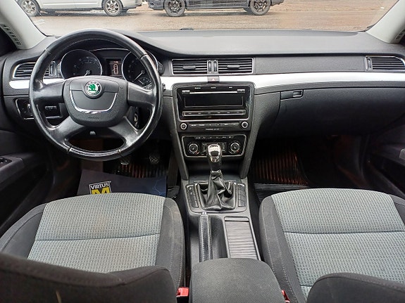Skoda Superb 5 of 5