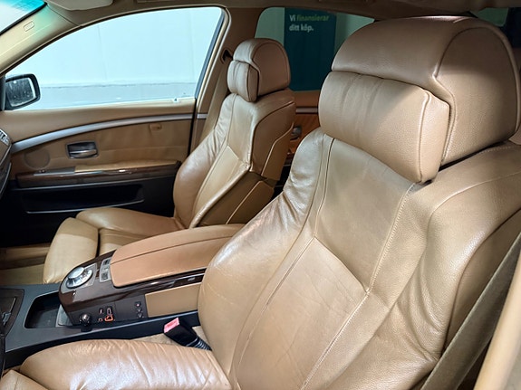 BMW 730 10 of 30