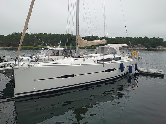 Uthyres Dufour 412 GL 3 of 7