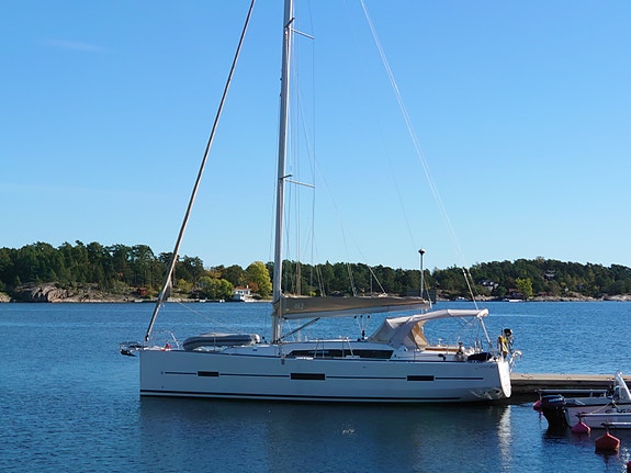 Uthyres Dufour 412 GL 2 of 7