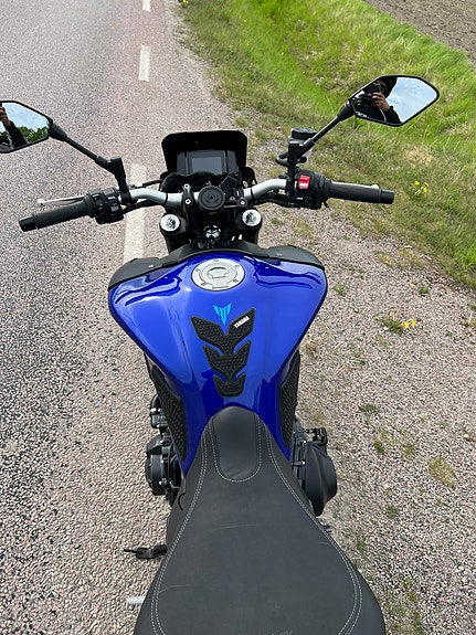 Yamaha Mt-09 7 of 7