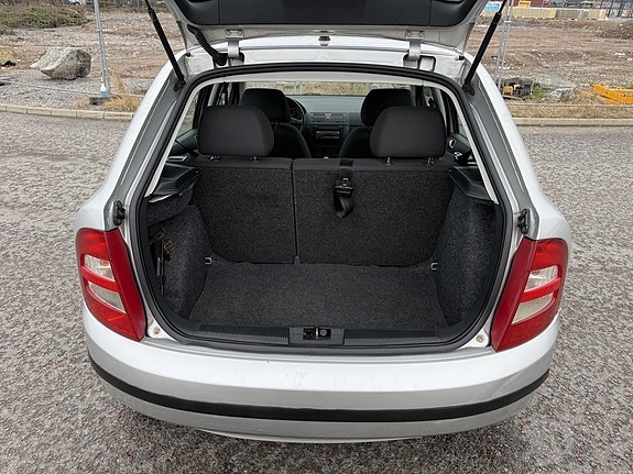 Skoda Fabia 25 of 27