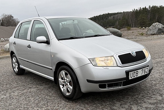 Skoda Fabia 8 of 27