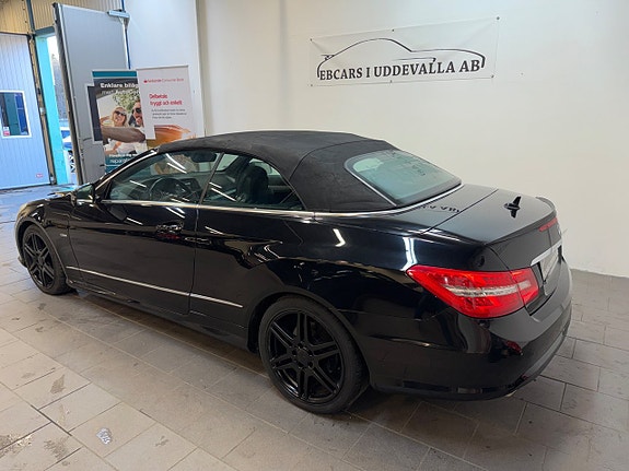 Mercedes-Benz E350 11 of 26