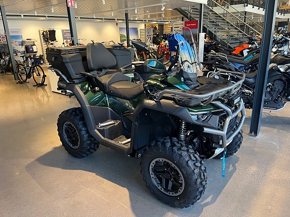 CFMOTO CFORCE 1000 OVERLAND T3B finns hemma i lager